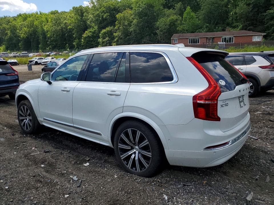 2023 VOLVO XC90 PLUS 2