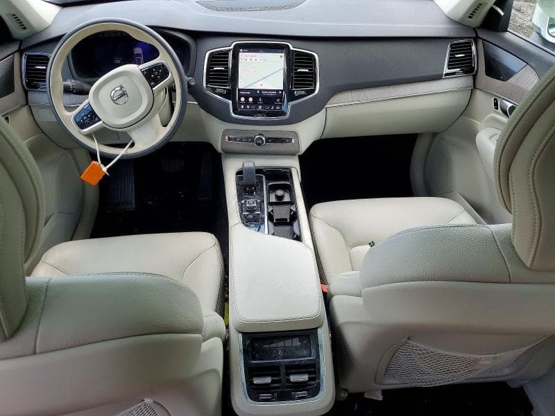 2023 VOLVO XC90 PLUS 8
