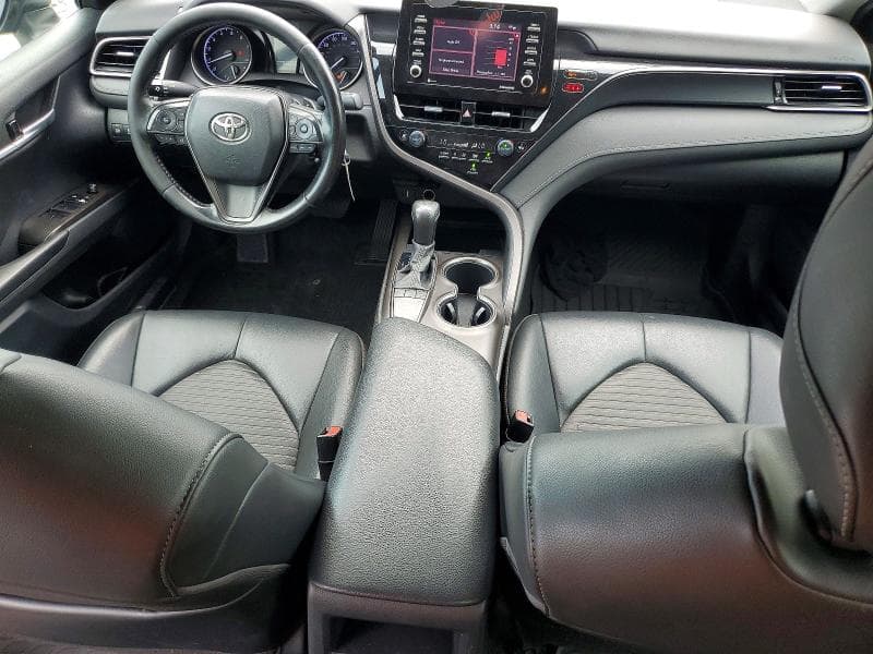 2024 TOYOTA CAMRY SE 8