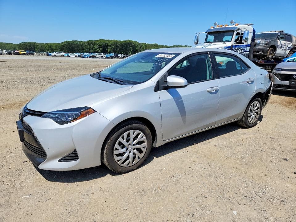 2017 TOYOTA COROLLA LE - 1