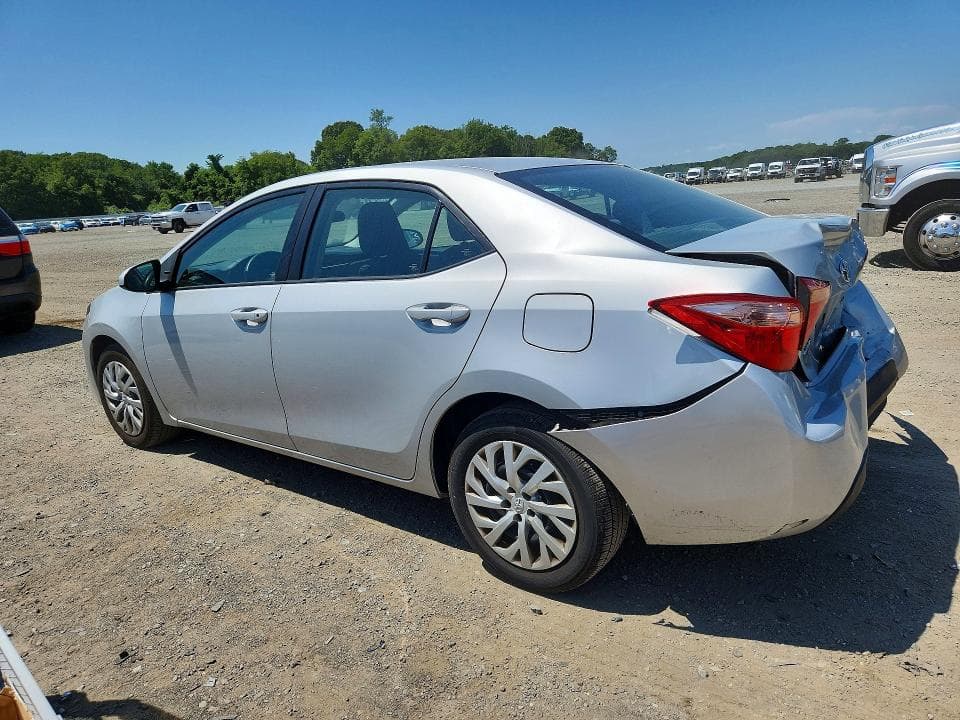 2017 TOYOTA COROLLA LE 2