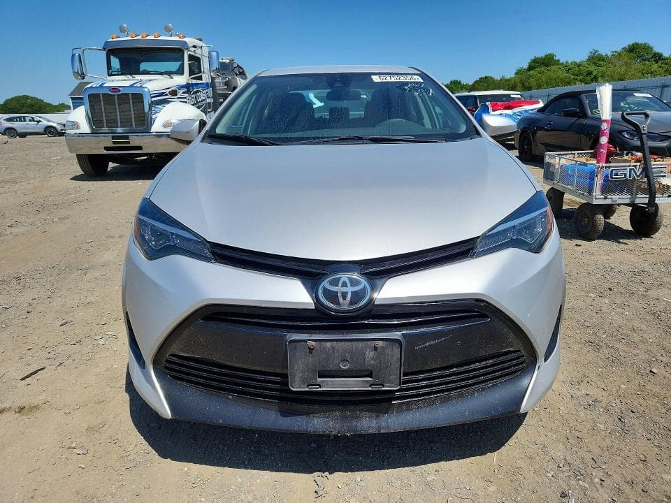 2017 TOYOTA COROLLA LE 5