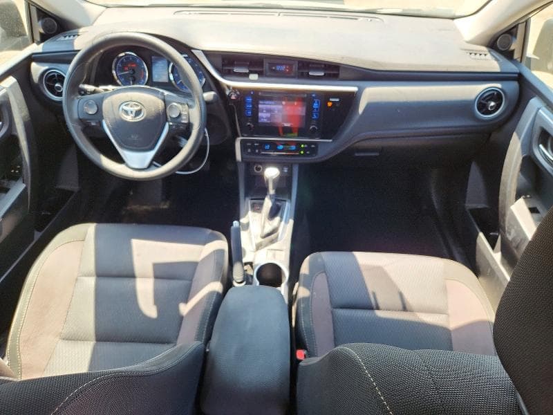 2017 TOYOTA COROLLA LE 8