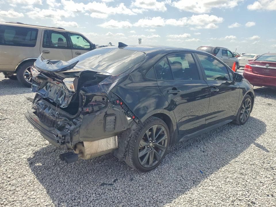 2024 TOYOTA COROLLA SE 3