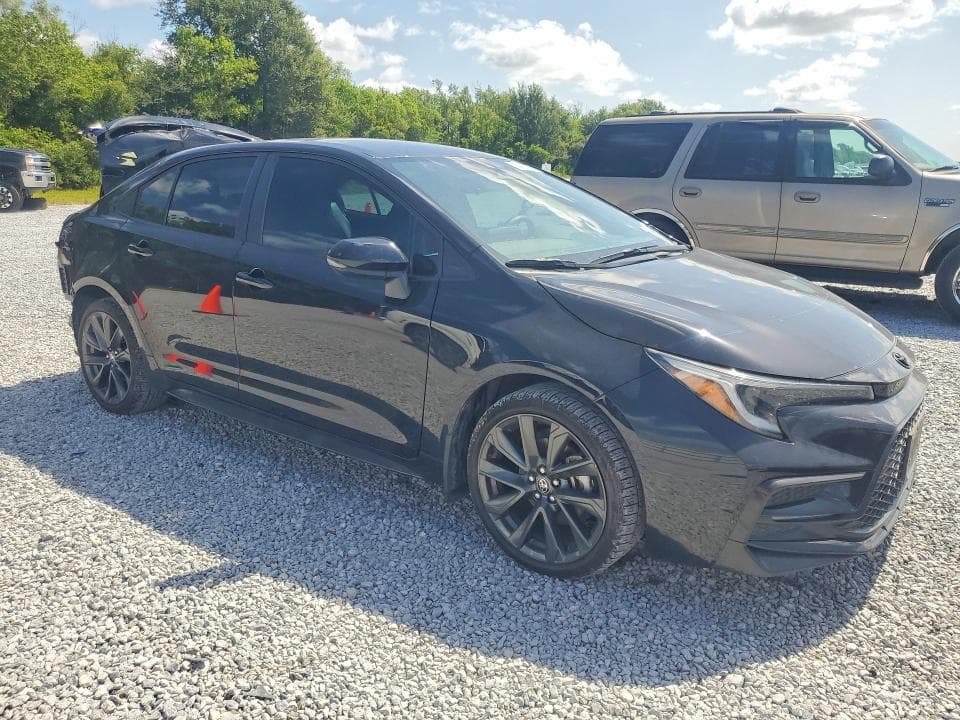 2024 TOYOTA COROLLA SE 4