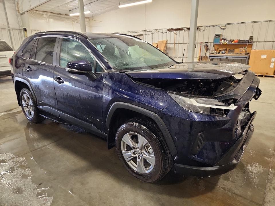 2025 TOYOTA RAV4 HYBRID XLE 4