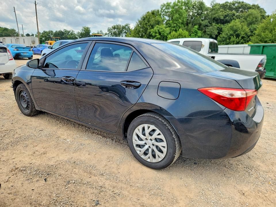 2017 TOYOTA COROLLA LE 2