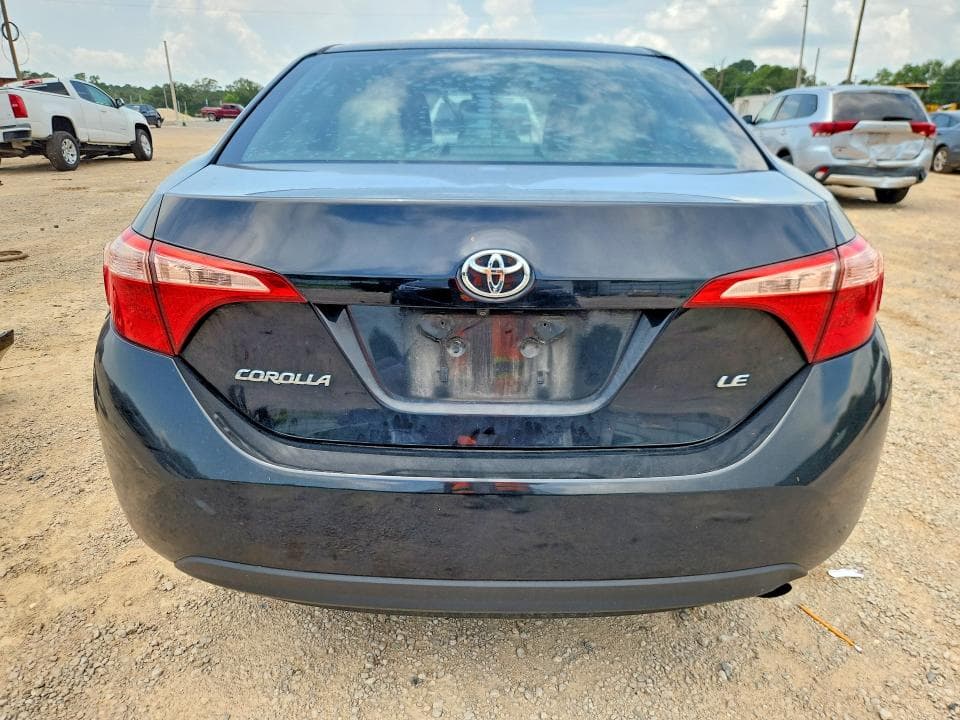 2017 TOYOTA COROLLA LE 6