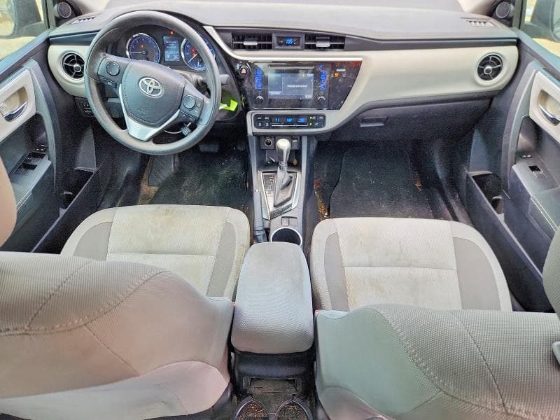 2017 TOYOTA COROLLA LE 8