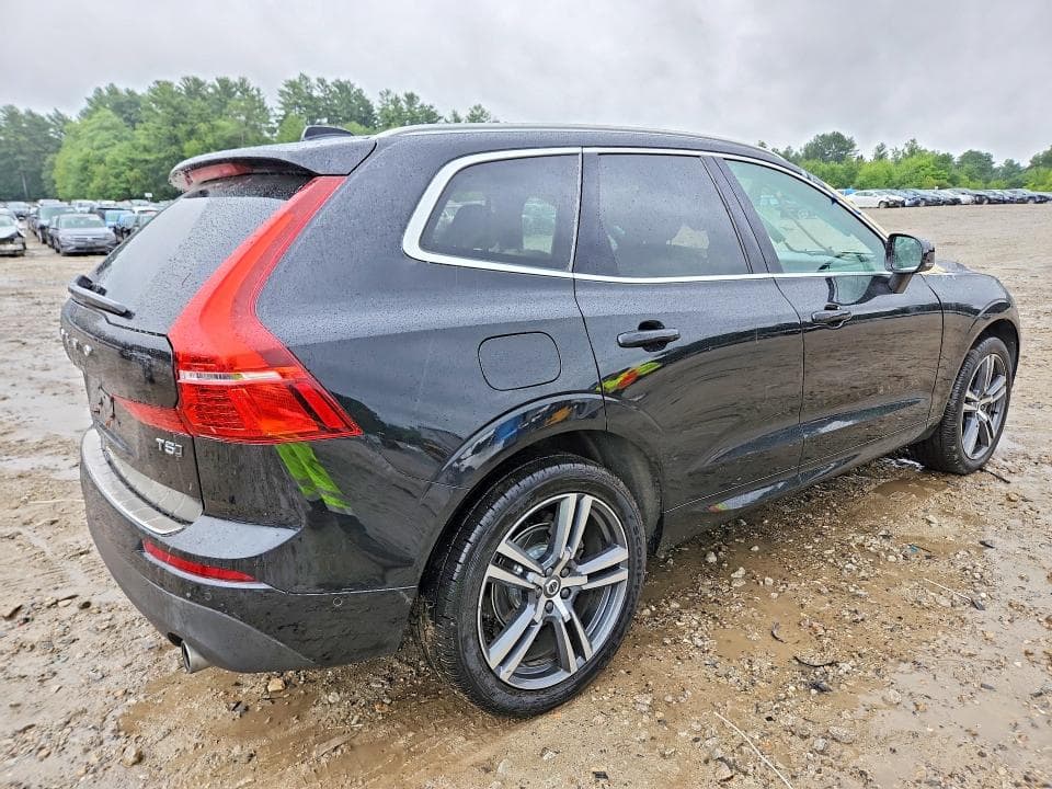 2019 VOLVO XC60 T5 3