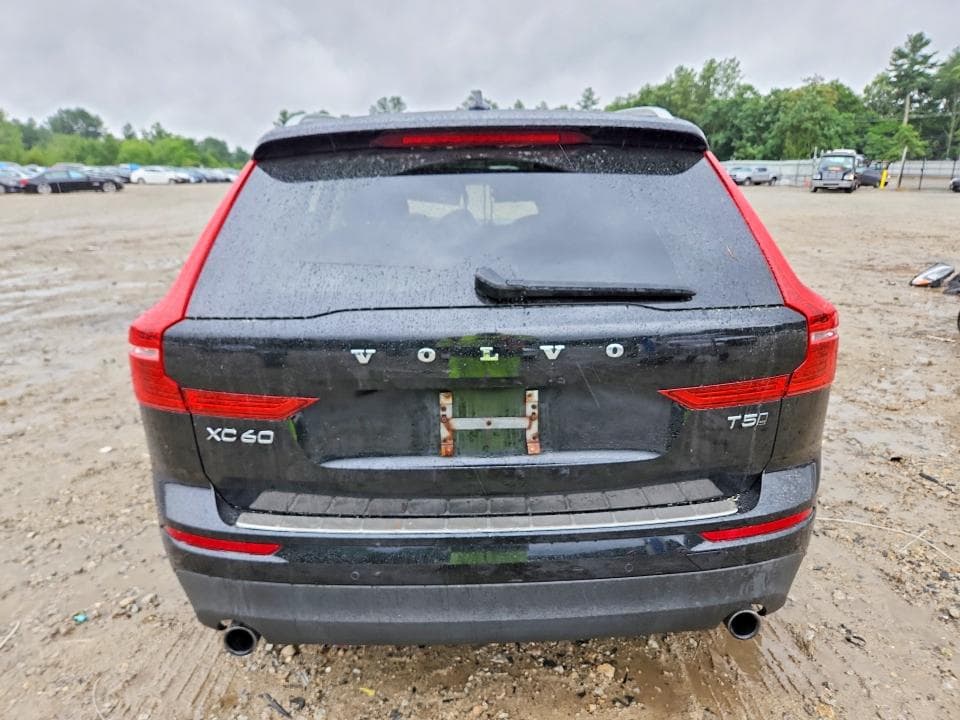 2019 VOLVO XC60 T5 6