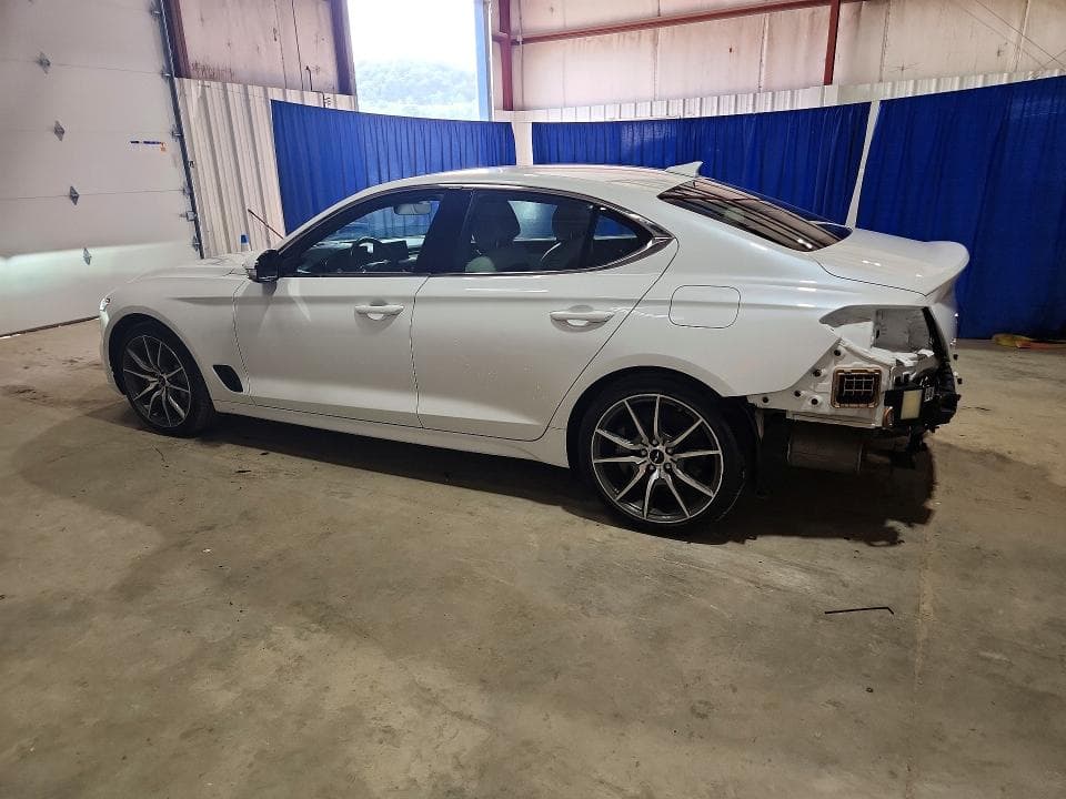 2024 GENESIS G70 2.5T STANDARD 2