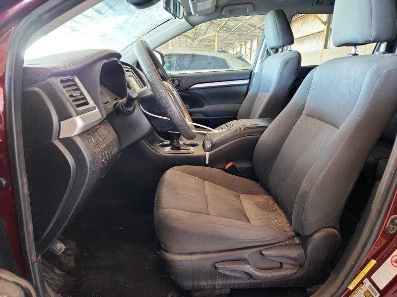 2017 TOYOTA HIGHLANDER LE 7