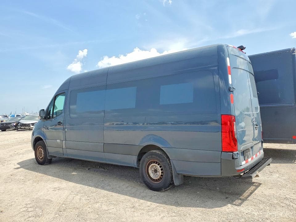 2019 MERCEDES-BENZ SPRINTER 2500/3500 DELIVERY VAN 2
