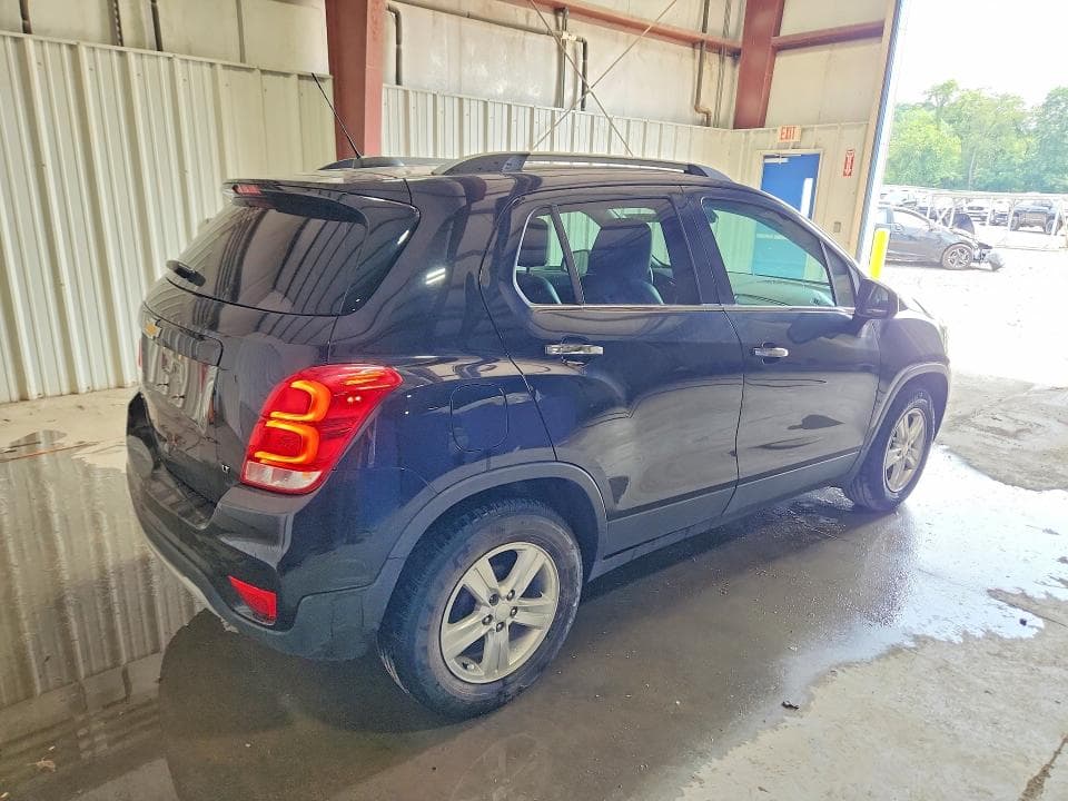 2019 CHEVROLET TRAX 1LT 3