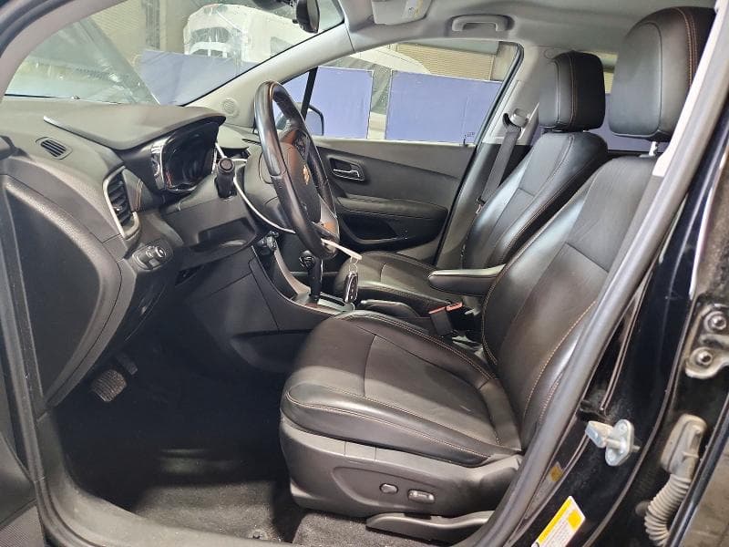 2019 CHEVROLET TRAX 1LT 7