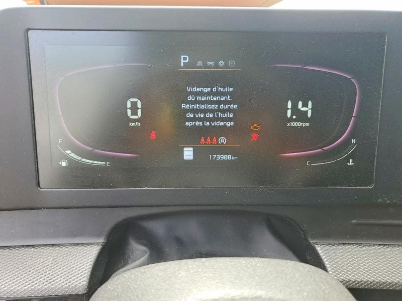 2023 KIA SPORTAGE LX 9