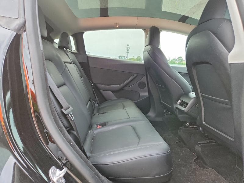 2022 TESLA MODEL Y 11