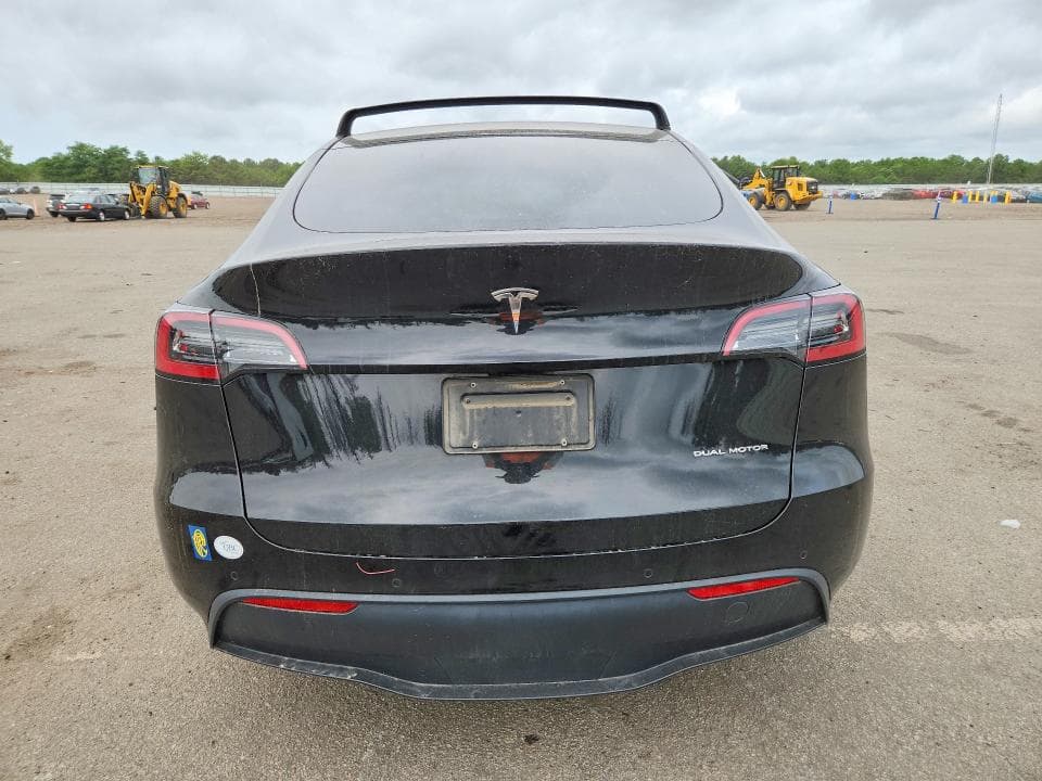 2022 TESLA MODEL Y 6