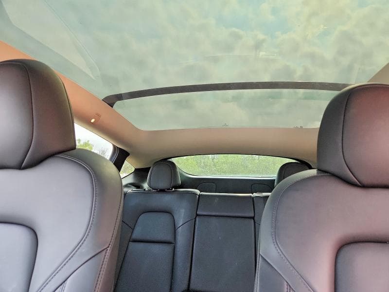 2022 TESLA MODEL Y 10