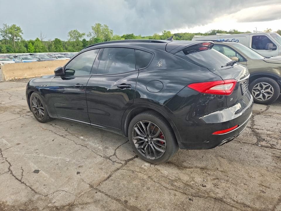 2018 MASERATI LEVANTE 2