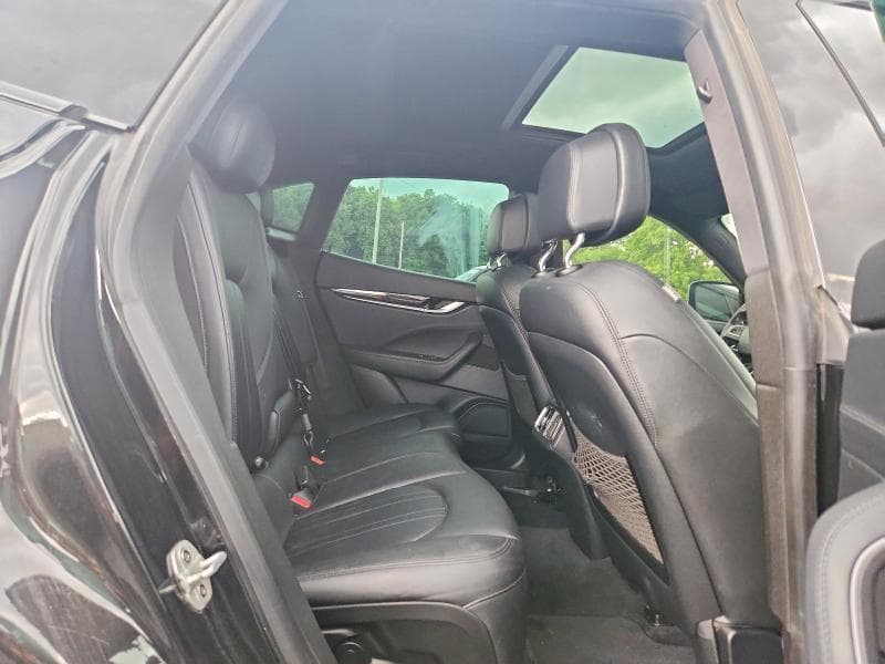 2018 MASERATI LEVANTE 11