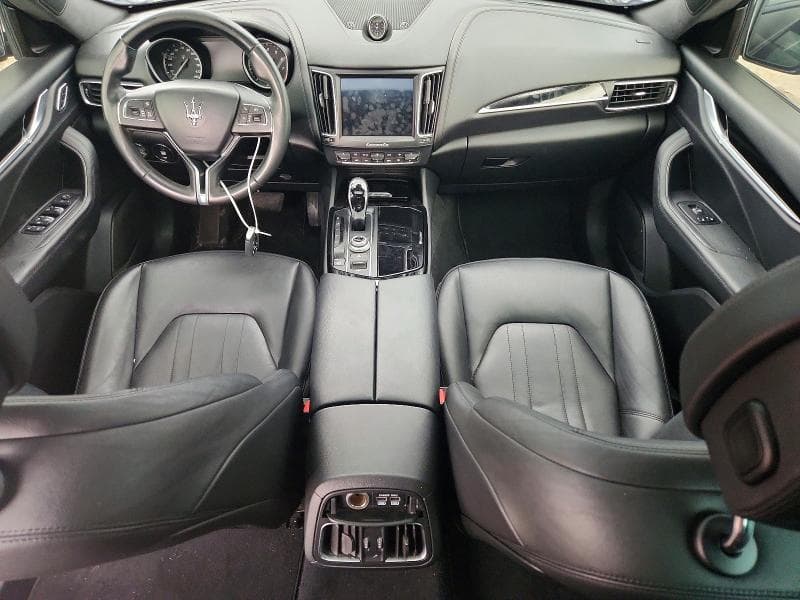 2018 MASERATI LEVANTE 8