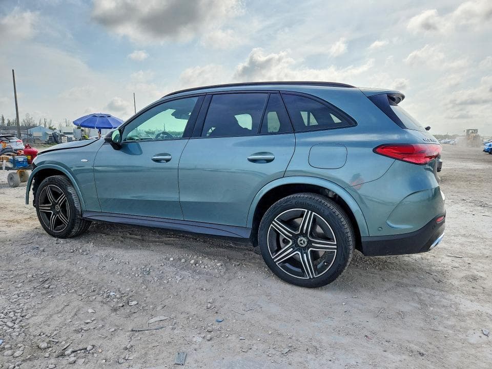 2025 MERCEDES-BENZ GLC 350E 2