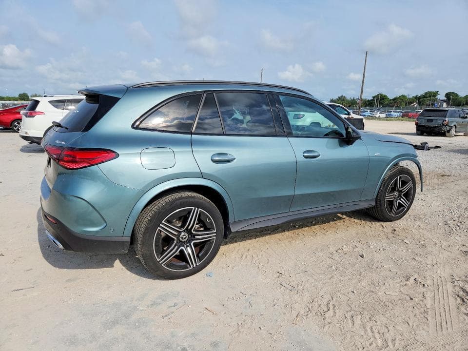 2025 MERCEDES-BENZ GLC 350E 3