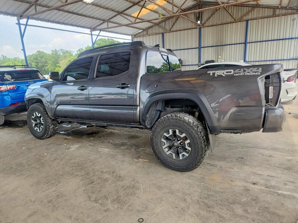 2017 TOYOTA TACOMA TRD OFF-ROAD 2