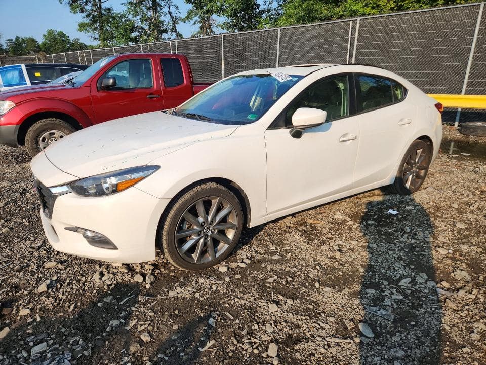 2018 MAZDA 3 TOURING - 1