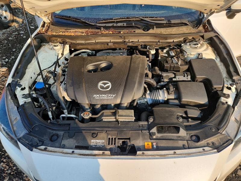 2018 MAZDA 3 TOURING 11