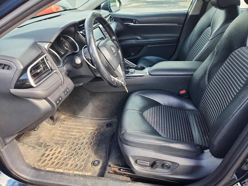 2018 TOYOTA CAMRY SE 7