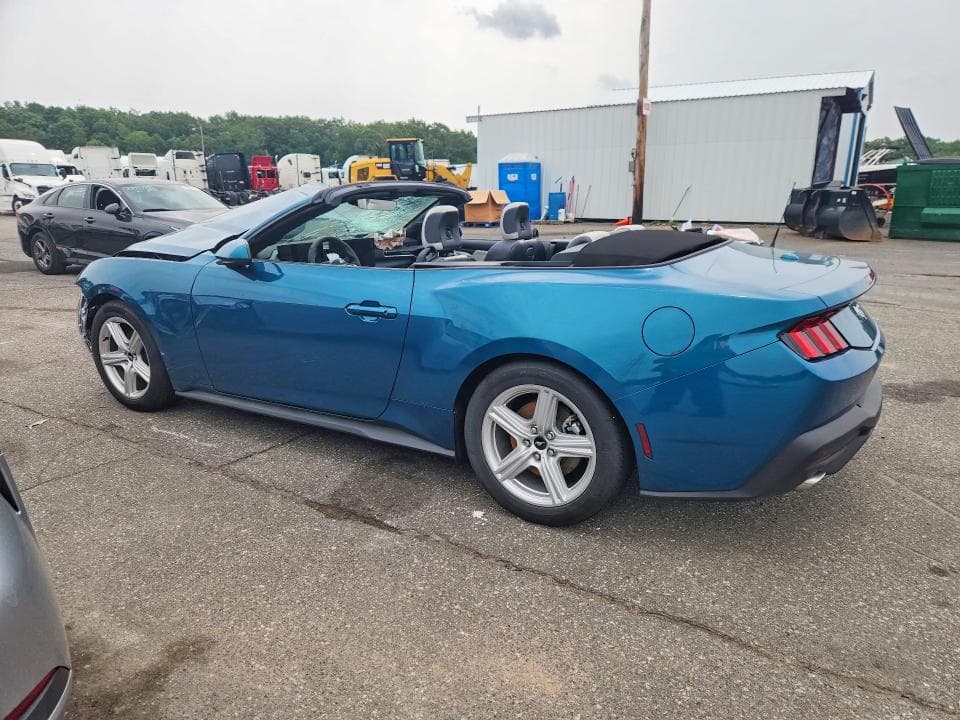 2026 FORD MUSTANG 2
