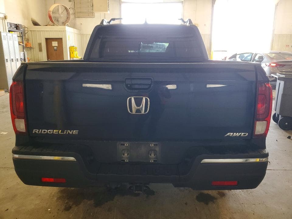 2017 HONDA RIDGELINE RTL 6