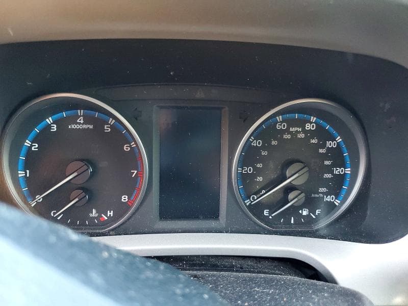 2018 TOYOTA RAV4 LE 9