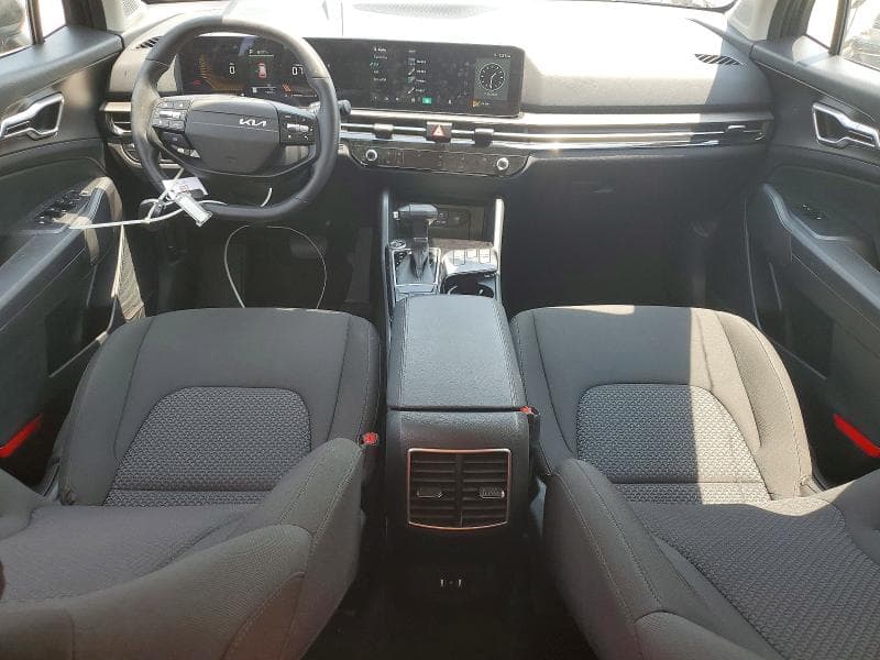 2026 KIA SPORTAGE LX 8