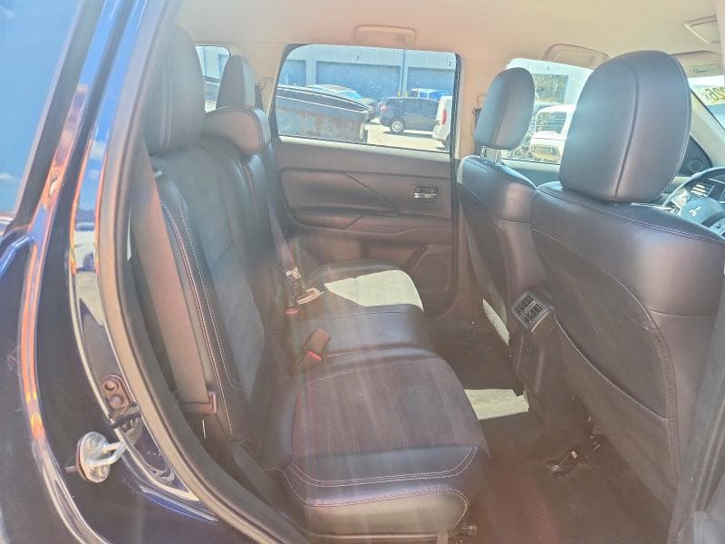 2019 MITSUBISHI OUTLANDER SE 11