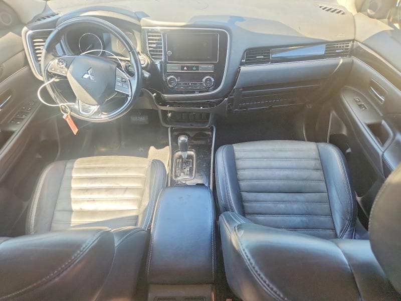 2019 MITSUBISHI OUTLANDER SE 8