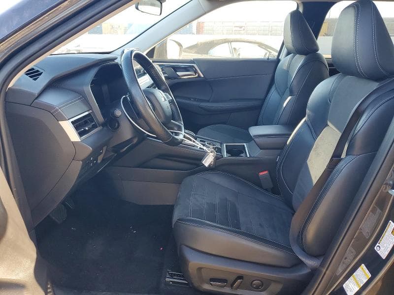 2024 MITSUBISHI OUTLANDER SE 7