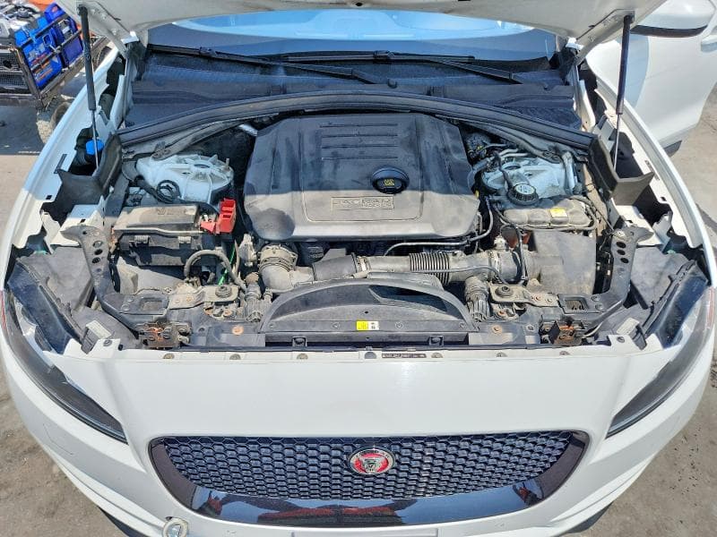 2018 JAGUAR F-PACE PREMIUM PREMIUM 13