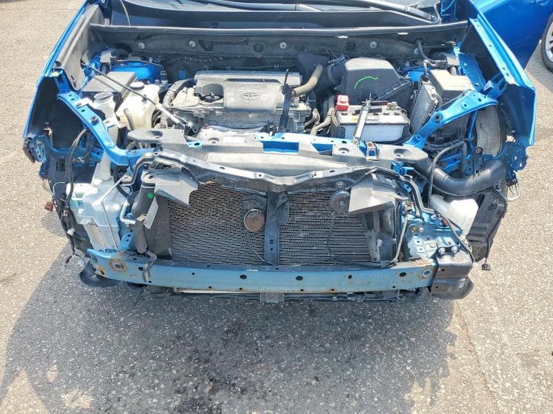 2018 TOYOTA RAV4 LE 12