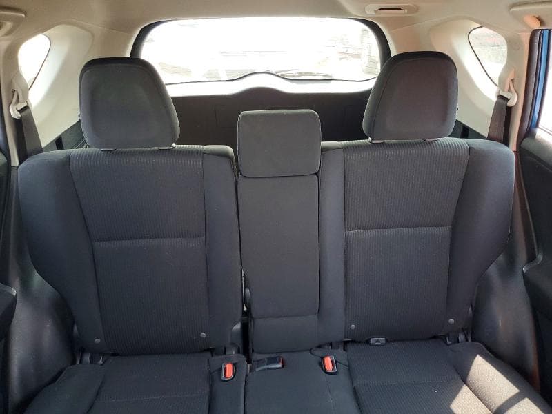 2018 TOYOTA RAV4 LE 10