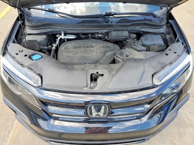 2021 HONDA PILOT SE 12