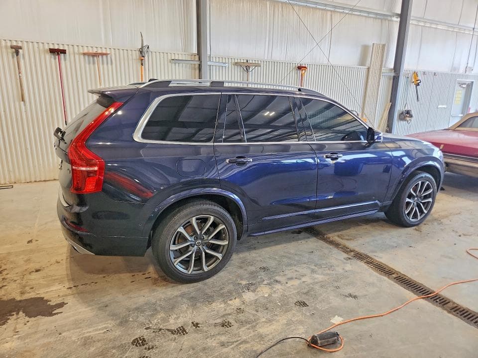 2017 VOLVO XC90 T6 3