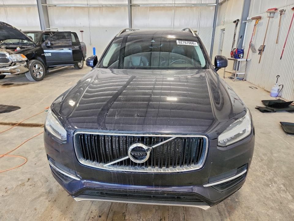 2017 VOLVO XC90 T6 5