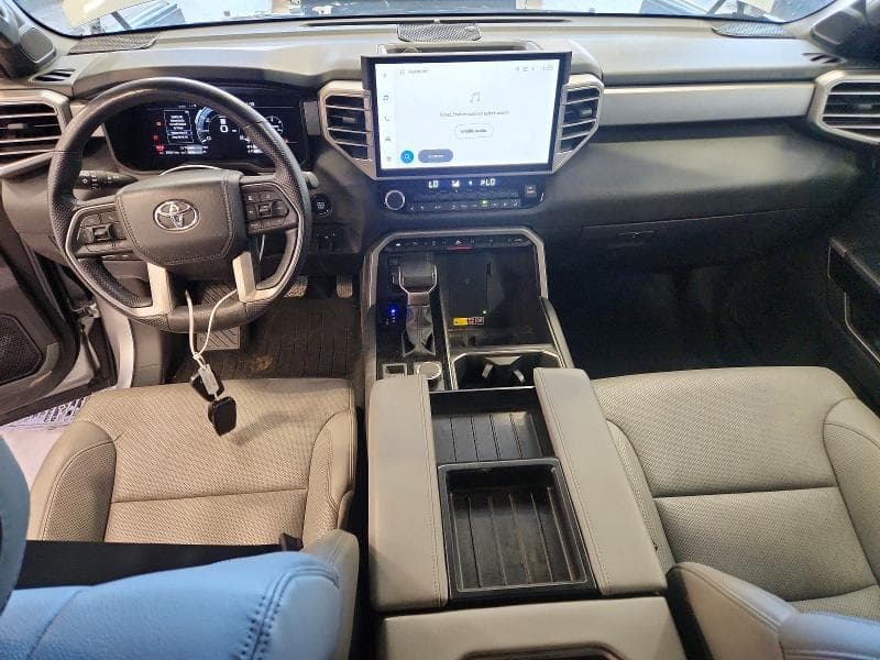 2025 TOYOTA TUNDRA LIMITED 8