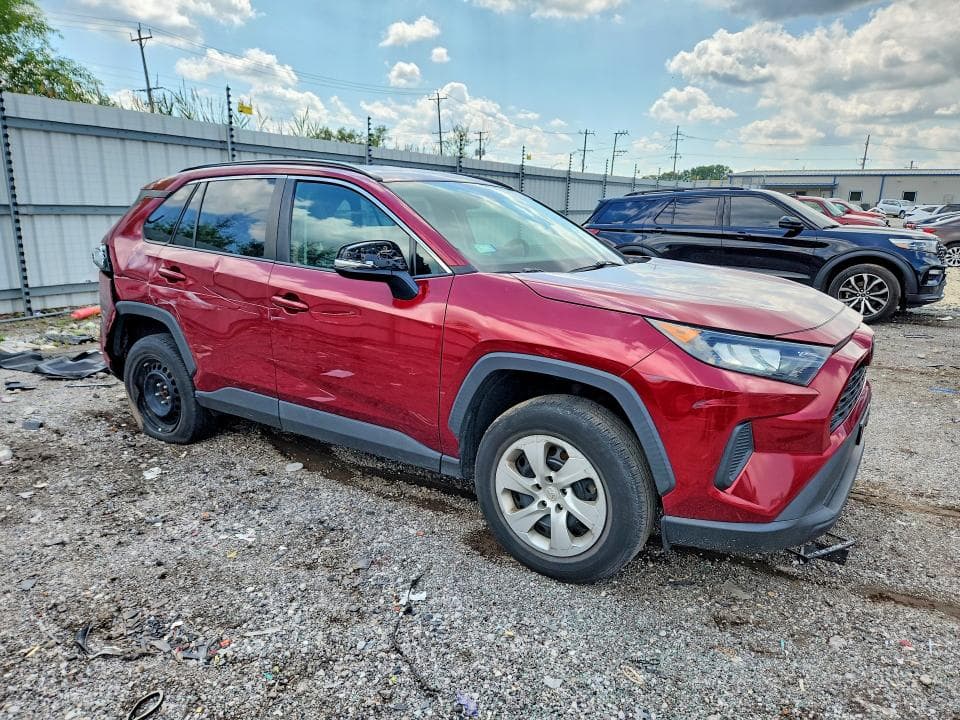 2019 TOYOTA RAV4 LE 4