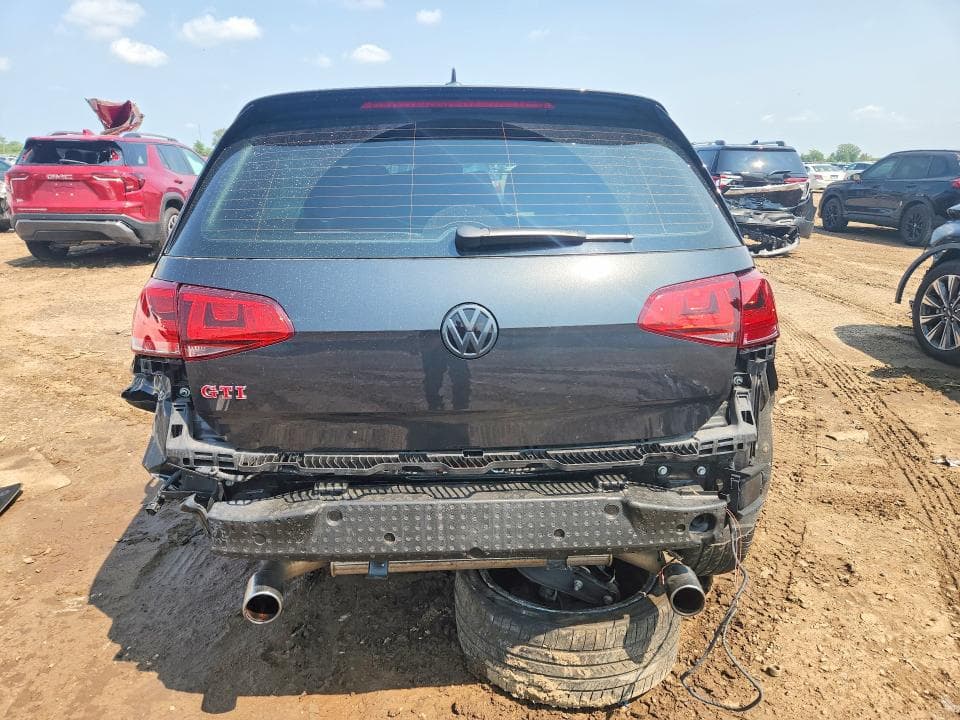 2017 VOLKSWAGEN GTI S/SE 6