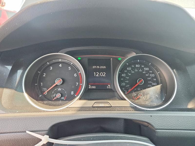 2017 VOLKSWAGEN GTI S/SE 9
